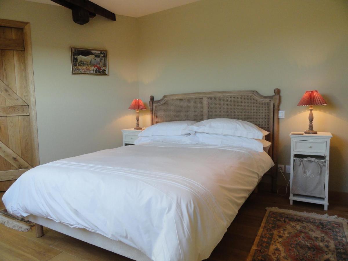 Longere Ville Voisin - Chambre D'Hote Augan Eksteriør bilde