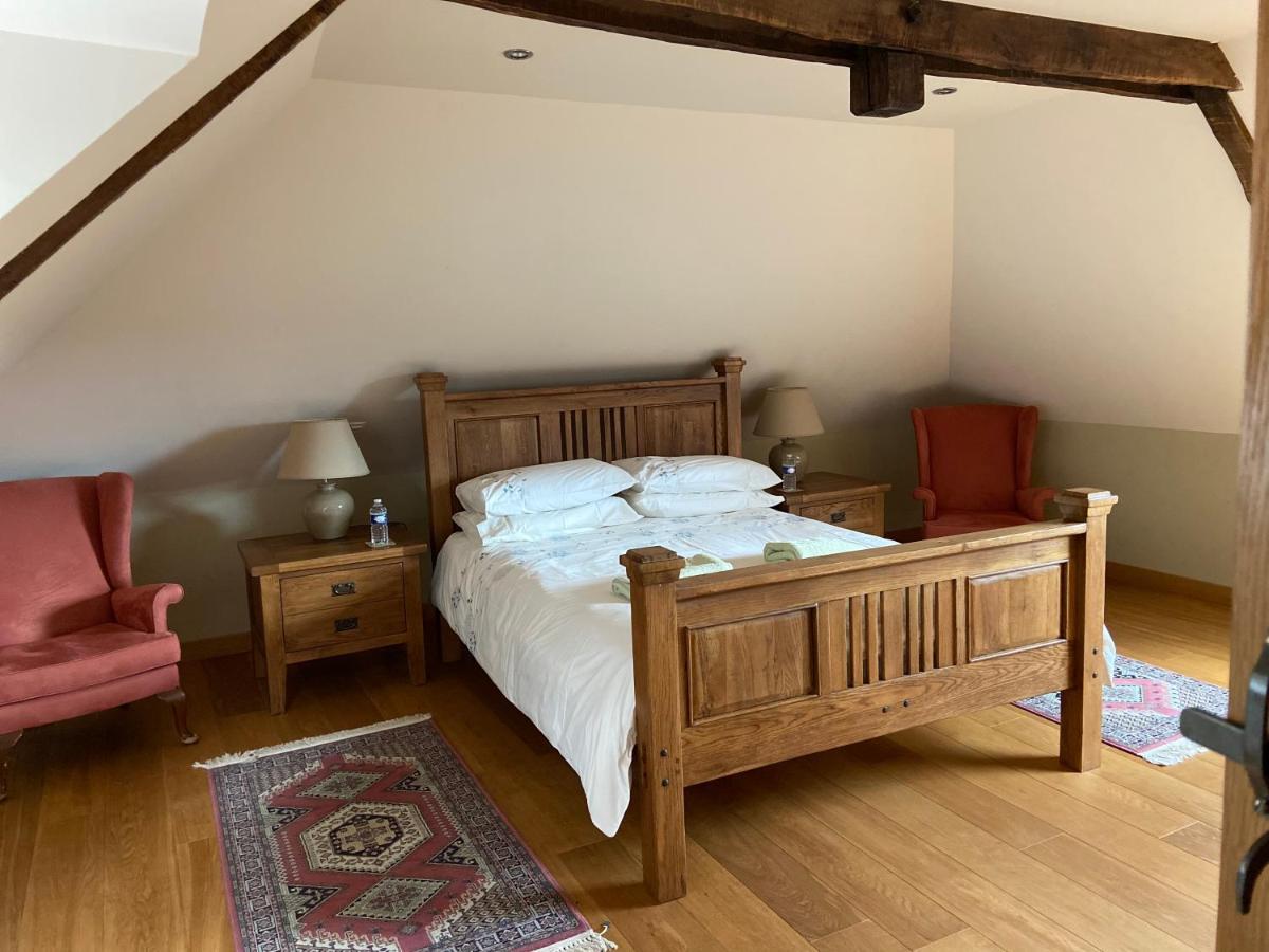 Longere Ville Voisin - Chambre D'Hote Augan Eksteriør bilde